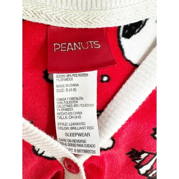 Peanuts Sleepwear Pajama Shirt Red Velour Size Small (4-6) Snoopy Woodstock - Picture 4 of 6